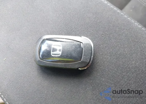 2022 Honda Civic Sport z USA, uszkodzony, nr VIN 19XFL2H88NE003959